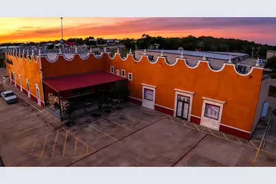 608 W Alamo St Rear Street, Elgin, TX 78621 - Photo 26