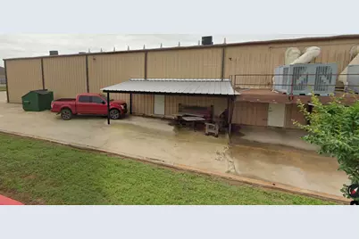 608 W Alamo St Rear Street, Elgin, TX 78621 - Photo 28
