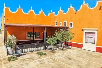 608 W Alamo St Rear Street, Elgin, TX 78621 - Photo 26