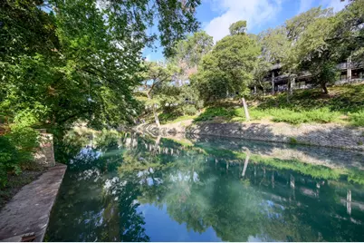82 Guada Coma Drive #B, New Braunfels, TX 78130 - Photo 6
