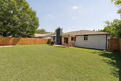 2404 Bending Trail, Austin, TX 78744 - Photo 24