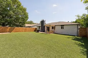 2404 Bending Trail, Austin, TX 78744 - Photo 24