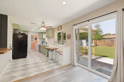 2404 Bending Trail, Austin, TX 78744 - Photo 8