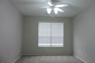 9201 Brodie Ln, Austin, TX 78748 - Photo 4