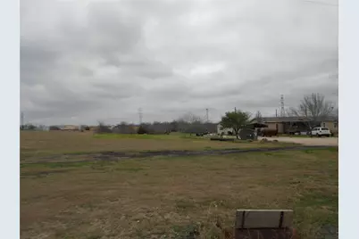 6612 Williamson Road, Creedmoor, TX 78610 - Photo 8