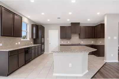 670 Landon Samuel Loop, Pflugerville, TX 78660 - Photo 4
