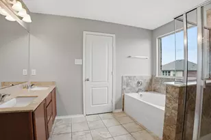 670 Landon Samuel Loop, Pflugerville, TX 78660 - Photo 10