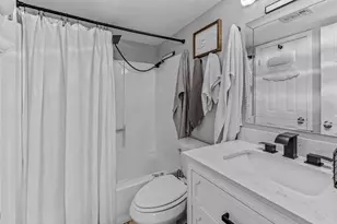 2500 Burleson Rd, Austin, TX 78741 - Photo 12