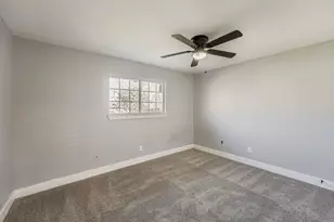 7004 E Meadow Bend Dr, Austin, TX 78724 - Photo 14