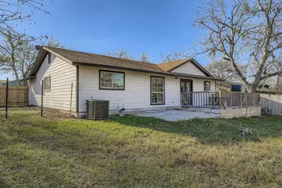7004 E Meadow Bend Drive, Austin, TX 78724 - Photo 28