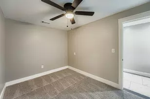 7004 E Meadow Bend Dr, Austin, TX 78724 - Photo 18