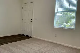 203 Stonebrook Dr, Hutto, TX 78634 - Photo 4