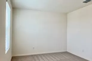 203 Stonebrook Dr, Hutto, TX 78634 - Photo 18