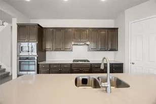 7102 Cut Plains Trail, Austin, TX 78726 - Photo 14