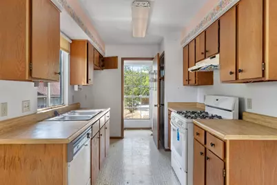 3205 Burley Cove, Austin, TX 78745 - Photo 6