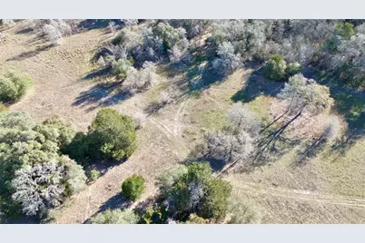 440 Boulton Creek Road, Muldoon, TX 78949 - Photo 4