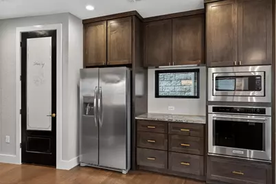 209 Dalton Circle, Horseshoe Bay, TX 78657 - Photo 12