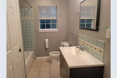 609 Cottonwood Street #A, Lockhart, TX 78644 - Photo 6