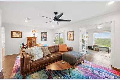 1528 Ben Crenshaw Way, Austin, TX 78746 - Photo 20