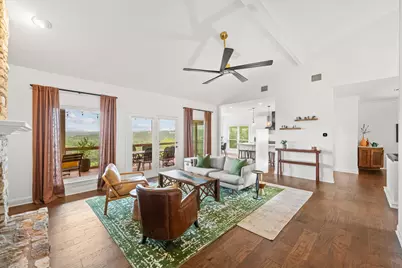 1528 Ben Crenshaw Way, Austin, TX 78746 - Photo 12