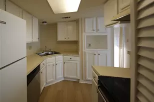 1510 W N Loop Blvd, Austin, TX 78756 - Photo 6