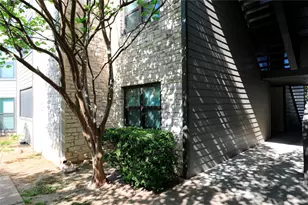 1510 W N Loop Blvd, Austin, TX 78756 - Photo 22
