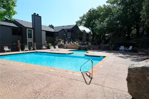 1510 W N Loop Blvd, Austin, TX 78756 - Photo 16