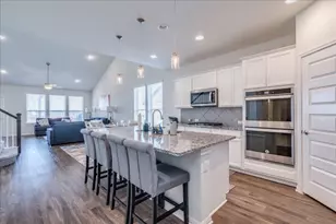 279 Beechnut Dr, Buda, TX 78610 - Photo 2