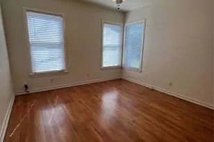 1007 E 38th St, Austin, TX 78705 - Photo 14