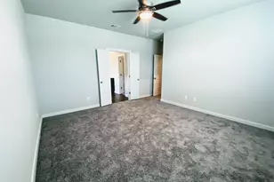 111 Dedina Dr, Georgetown, TX 78626 - Photo 10