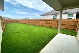 111 Dedina Dr, Georgetown, TX 78626 - Photo 20
