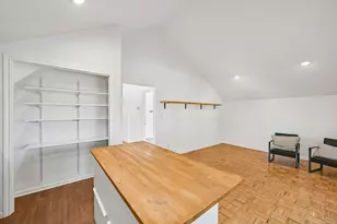 1710 E 16th St, Austin, TX 78702 - Photo 10