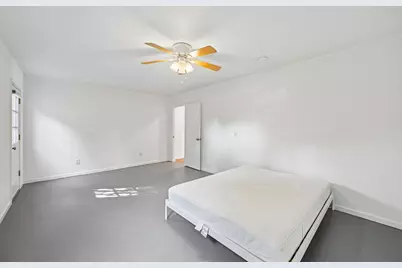 1710 E 16th Street #B, Austin, TX 78702 - Photo 16