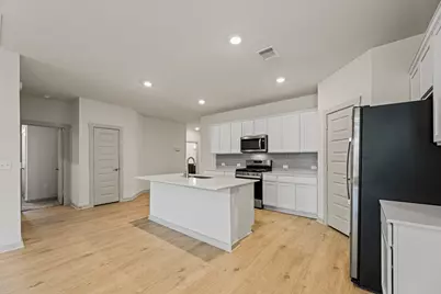 10908 Fulton Avenue, Austin, TX 78754 - Photo 8