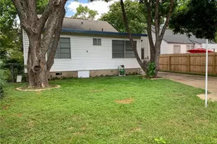1031 E 44th St, Austin, TX 78751 - Photo 32