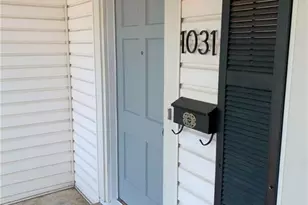 1031 E 44th St, Austin, TX 78751 - Photo 4