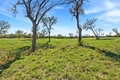 4 Creek Hollow Way, Spicewood, TX 78669 - Photo 20