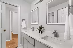 2807 Round Table Rd, Austin, TX 78746 - Photo 26