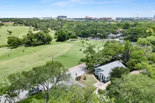 517 E 38th 1/2 St, Austin, TX 78751 - Photo 32