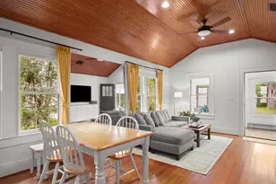 517 E 38th 1/2 St, Austin, TX 78751 - Photo 4
