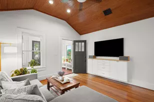 517 E 38th 1/2 St, Austin, TX 78751 - Photo 6