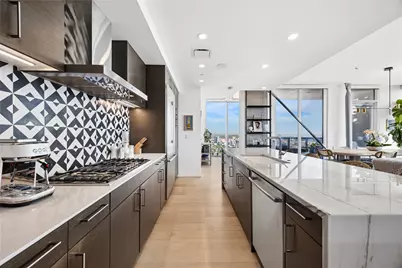 301 West Avenue #5003, Austin, TX 78701 - Photo 2