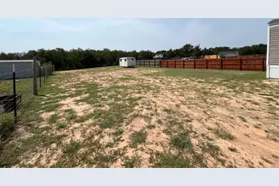 121 Sunflower Road, Dale, TX 78616 - Photo 4