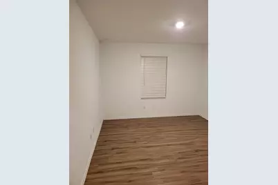 266 Silver Glen Drive, Kyle, TX 78640 - Photo 12