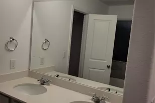 266 Silver Glen Dr, Kyle, TX 78640 - Photo 16