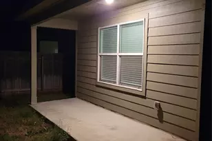 266 Silver Glen Dr, Kyle, TX 78640 - Photo 22