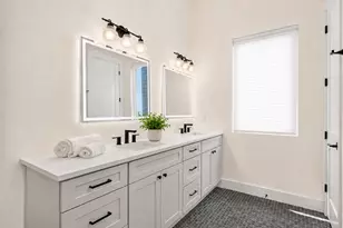 826 Morrow St, Austin, TX 78757 - Photo 6