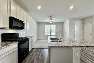 5701 Pleasanton Pkwy, Pflugerville, TX 78660 - Photo 8