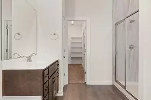 160 Biscayne Dr, Kyle, TX 78640 - Photo 8