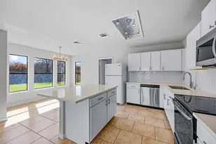 7541 Redrick Dr, Austin, TX 78747 - Photo 10